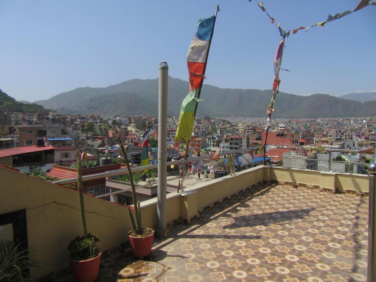 Stupa View Inn Катманду Экстерьер фото